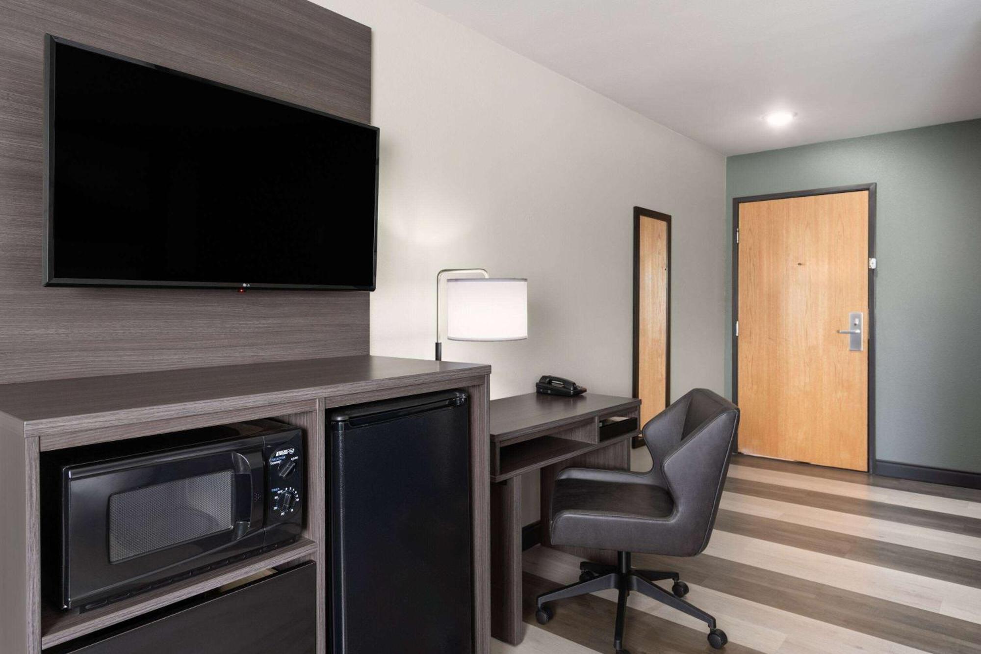 במוטל Super 8 By Wyndham Big Timber מראה חיצוני תמונה
